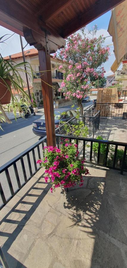 Adorable 2 Floors Two Bedroom Vacation Maisonette Nea Poteidaia Luaran gambar